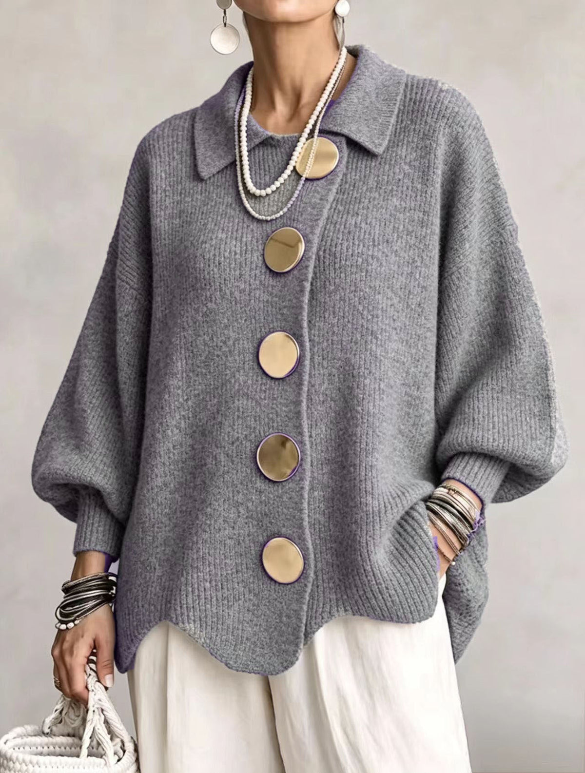 Soviqa® | Oversized cardigan with large gold buttons
