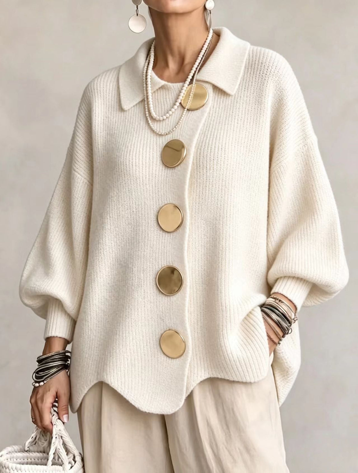 Soviqa® | Oversized cardigan with large gold buttons
