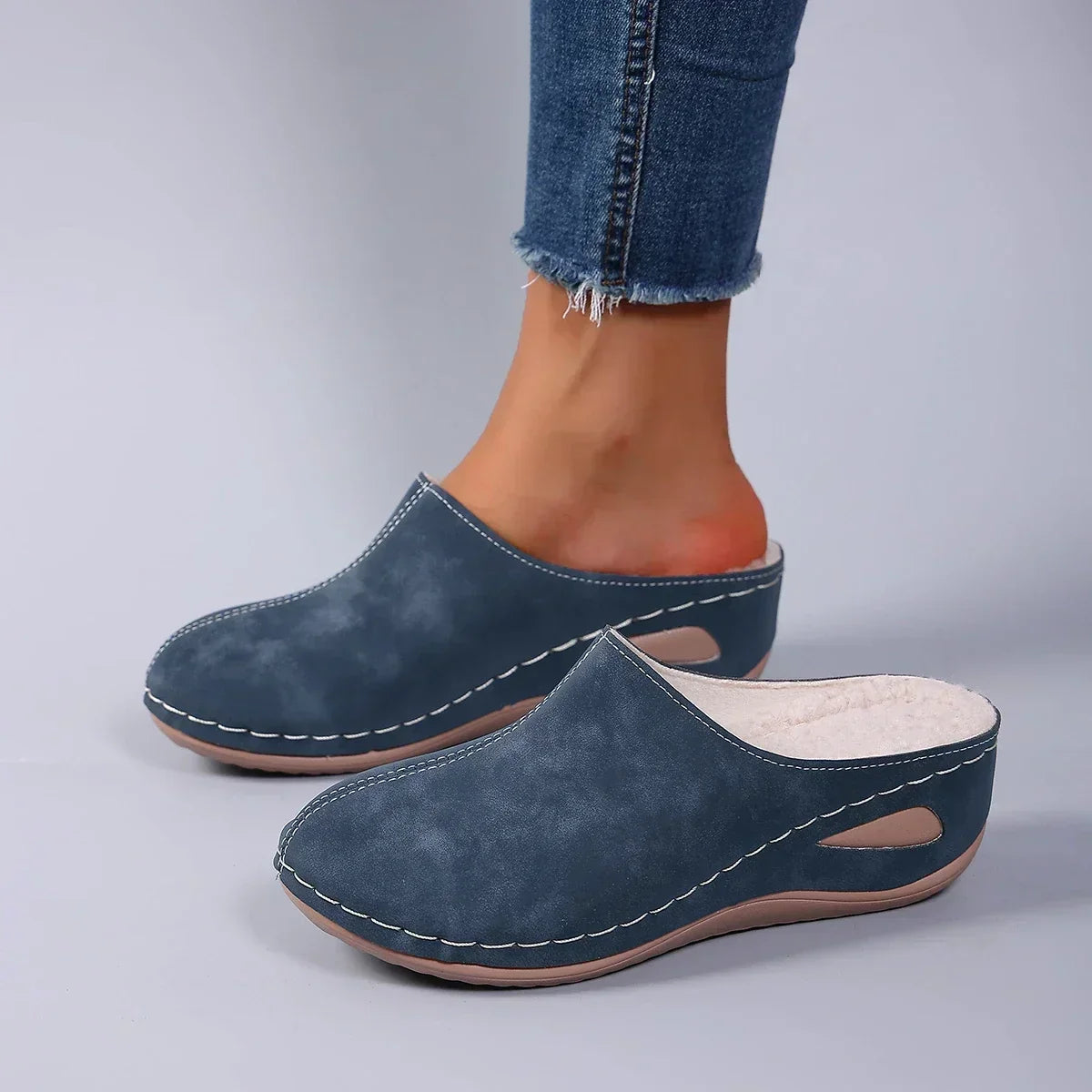 Soviqa® | Warm Orthopedic Slippers for Everyday Comfort