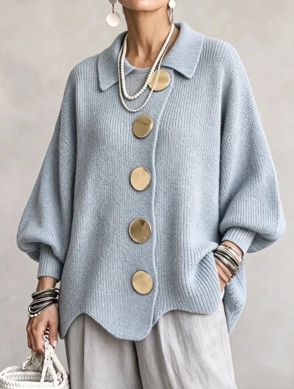 Soviqa® | Oversized cardigan with large gold buttons