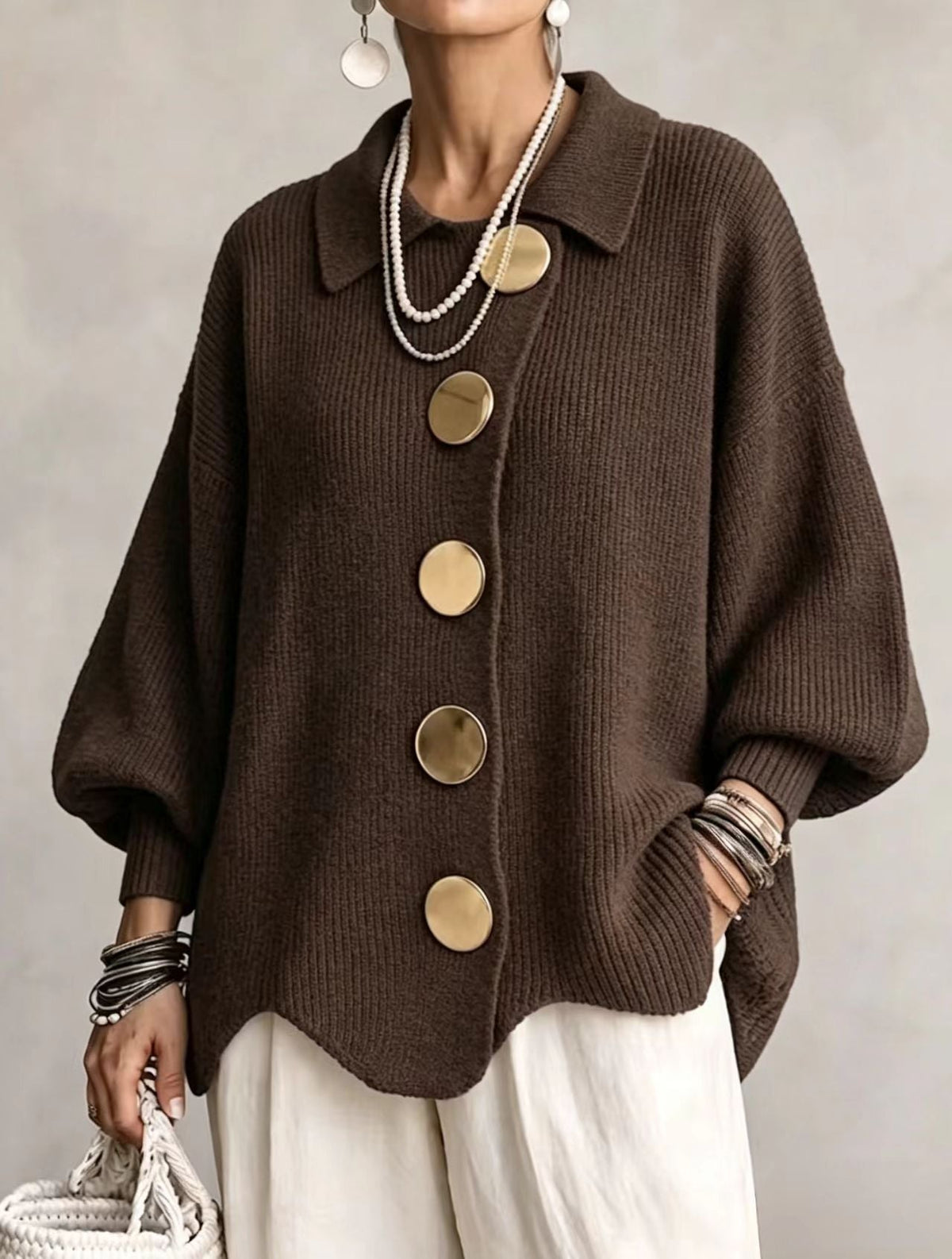 Soviqa® | Oversized cardigan with large gold buttons