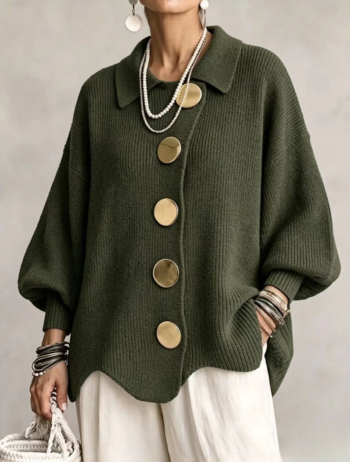 Soviqa® | Oversized cardigan with large gold buttons