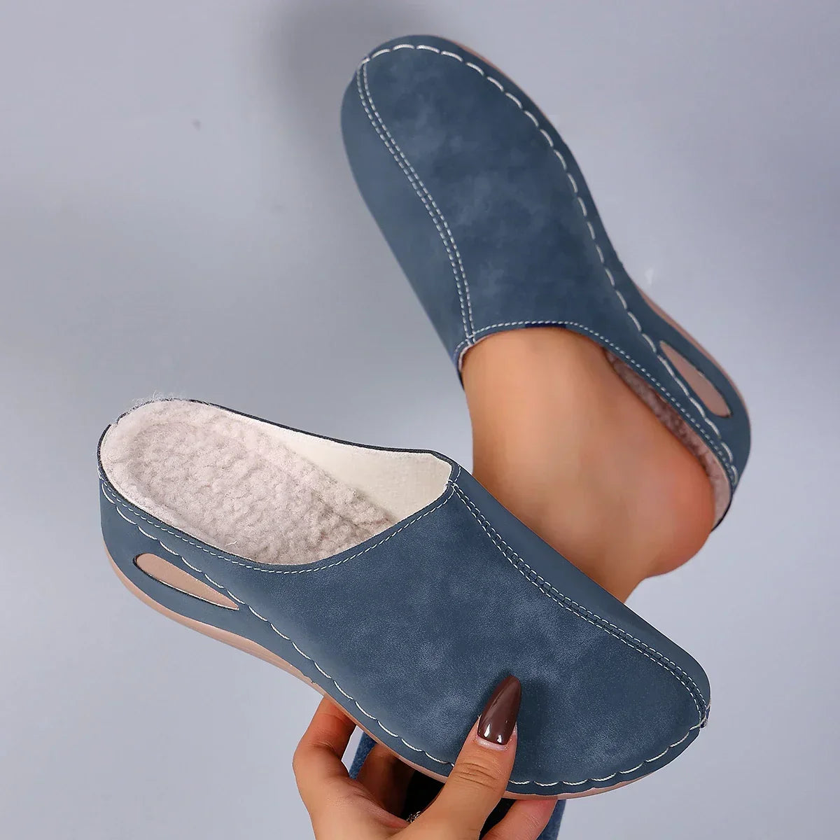 Soviqa®  | Warm Orthopedic Slippers for Everyday Comfort