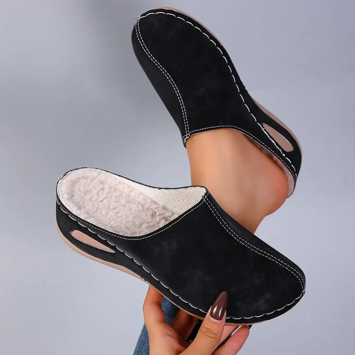 Soviqa®  | Warm Orthopedic Slippers for Everyday Comfort