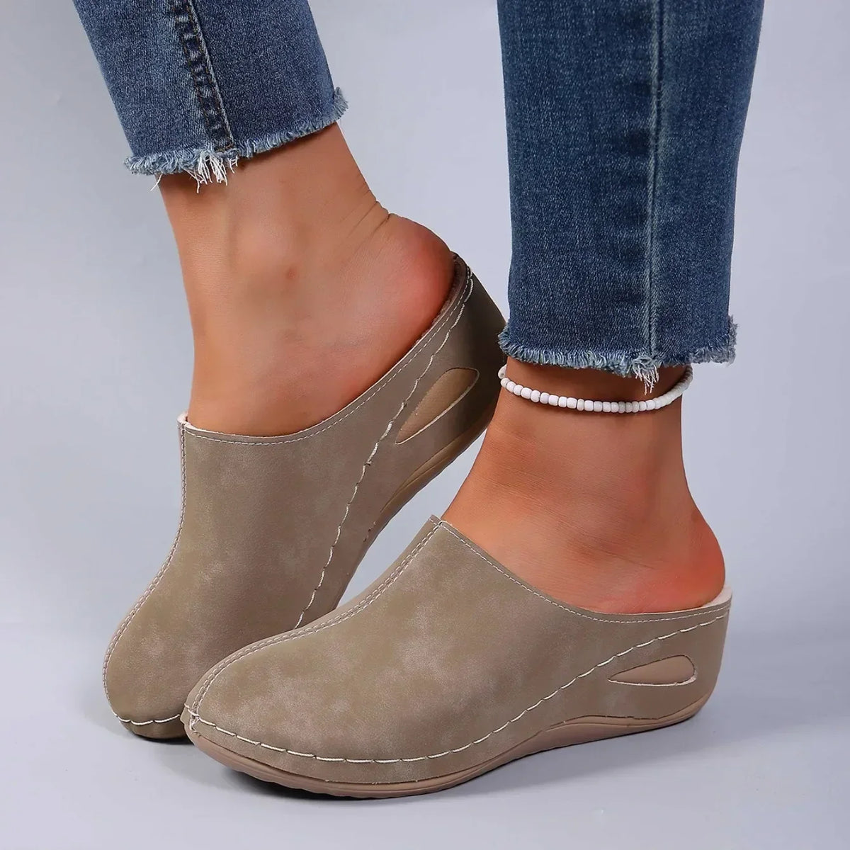 Soviqa®  | Warm Orthopedic Slippers for Everyday Comfort